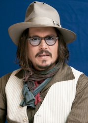Johnny Depp - "The Tourist" press conference portraits by Armando Gallo (New York, December 6, 2010) - 31xHQ 13BLvhmo