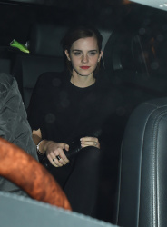Emma Watson leaving the pre BAFTA party held at the Annabel's members club in Mayfair, London, 7 февраля 2015 (7xHQ) 1MwXxg9e