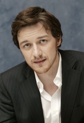 "James McAvoy" - James McAvoy - "Starter for 10" press conference portraits by Armando Gallo (Beverly Hills, February 5, 2007) - 27xHQ 1QFAF8c4