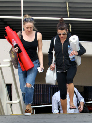Lea Michele - leaving a yoga class in Hollywood, February 2, 2015 - 43xHQ 1WaUNo0e