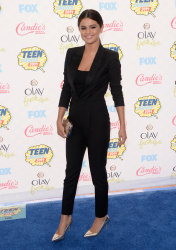 Selena Gomez - At the FOX's 2014 Teen Choice Awards, August 10, 2014 - 393xHQ 1fei0Mhq