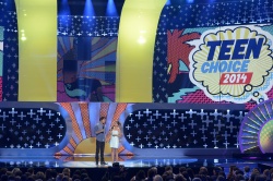 Sarah Hyland - FOX's 2014 Teen Choice Awards at The Shrine Auditorium on August 10, 2014 in Los Angeles, California - 367xHQ 8Tx1AmQC
