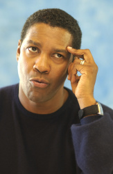 Denzel Washington - Out of Time press conference portraits by Vera Anderson (Toronto, September 6, 2003) - 22xHQ 9gcEGIQz