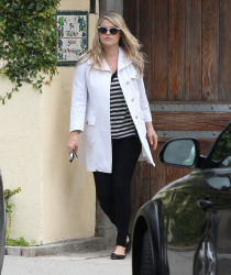 Ali Larter - Leaving The Walther School in West Hollywood - February 20, 2015 (25xHQ) Ccne6zEG