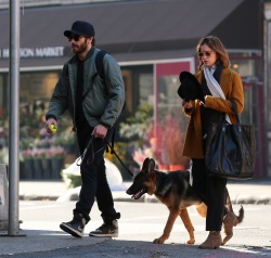 Jake Gyllenhaal & Ruth Wilson - Out In New York City 2014.12.27 - 14xHQ DJMqlYzn