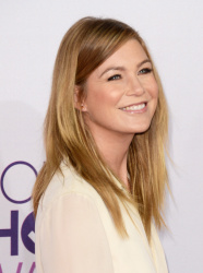 Ellen Pompeo - Ellen Pompeo - 39th Annual People's Choice Awards at Nokia Theatre L.A. Live in Los Angeles - January 9. 2013 - 42xHQ FvrBgQka