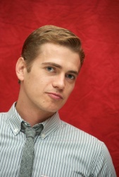 Hayden Christensen - Takers press conference portraits by Vera Anderson (Beverly Hills, August 5, 2010) - 12xHQ GeA0t0Ia