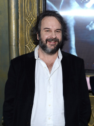 Peter Jackson - 'The Hobbit An Unexpected Journey' New York Premiere benefiting AFI at Ziegfeld Theater in New York - December 6, 2012 - 18xHQ HeJCEgss