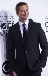 Josh Holloway - 40th People's Choice Awards at the Nokia Theatre in Los Angeles, California - January 8, 2014 - 20xHQ JEkd2i3v