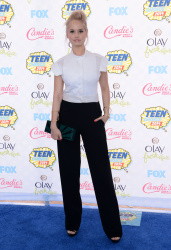 Debby Ryan - FOX's 2014 Teen Choice Awards at The Shrine Auditorium in Los Angeles, California - August 10, 2014 - 98xHQ LGcxYwRg