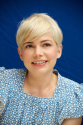 Michelle Williams - Blue Valentine press conference portraits by Vera Anderson (Beverly Hills, December 2, 2010) - 10xHQ LtDVpOlm