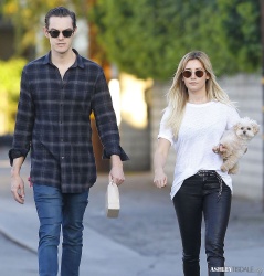 Ashley Tisdale - Out for a stroll with Chris and Maui in Toluca Lake - February 8, 2015 (17xHQ) MDpM9bvI