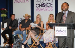 Kaley Cuoco - People's Choice Awards Nomination Announcements in Beverly Hills - November 15, 2012 - 146xHQ MPVAsNG3