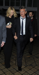 Sean Penn - Charlize Theron and Sean Penn - seen leaving Royal Festival Hall. London - February 16, 2015 (153xHQ) Mdm9Mx6y