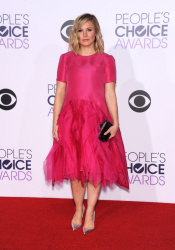 Kristen Bell - The 41st Annual People's Choice Awards in LA - January 7, 2015 - 262xHQ MmckGxvB