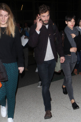 Jamie Dornan - Spotted at at LAX Airport with his wife, Amelia Warner - January 13, 2015 - 69xHQ NfWmvcno