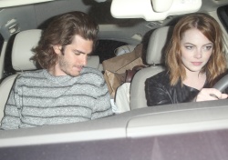 Andrew Garfield - Andrew Garfield & Emma Stone - Leaving an Arcade Fire concert in Los Angeles - May 27, 2015 - 108xHQ OPMX3kDQ