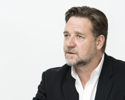 Russell Crowe - Russell Crowe - "Noah" press conference portraits by Armando Gallo (Beverly Hills, March 24, 2014) - 19xHQ S5s2Rc5b