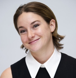 Shailene Woodley - Insurgent press conference portraits by Magnus Sundholm (Beverly Hills, March 6, 2015) - 17xHQ SsO3qCm4
