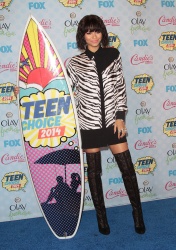 Zendaya Coleman - FOX's 2014 Teen Choice Awards at The Shrine Auditorium on August 10, 2014 in Los Angeles, California - 436xHQ TQQ4qILO