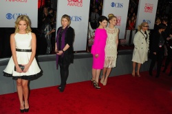 Jennifer Morrison - Jennifer Morrison & Ginnifer Goodwin - 38th People's Choice Awards held at Nokia Theatre in Los Angeles (January 11, 2012) - 244xHQ TYPOvvmV