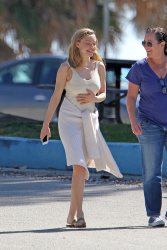 Amanda Seyfried - On the set of a photoshoot in Miami - February 14, 2015 (111xHQ) Twh7fJjR