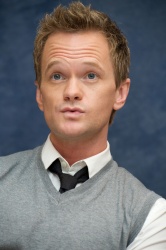 Neil Patrick Harris - Neil Patrick Harris - How I Met Your Mother press conference portraits by Vera Anderson (Los Angeles, September 30, 2009) - 9xHQ WT5BV3Dg