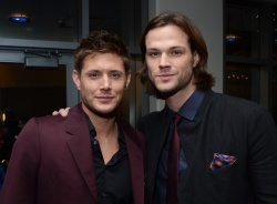 Jensen Ackles & Jared Padalecki - 39th Annual People's Choice Awards at Nokia Theatre in Los Angeles (January 9, 2013) - 170xHQ Z5ySKtx0
