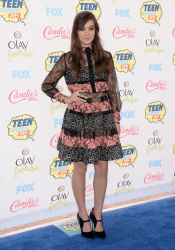 Hailee Steinfeld - FOX's 2014 Teen Choice Awards at The Shrine Auditorium in Los Angeles, California - August 10, 2014 - 33xHQ Zfw5GkXV