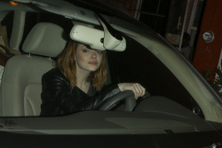 Andrew Garfield & Emma Stone - Leaving an Arcade Fire concert in Los Angeles - May 27, 2015 - 108xHQ ZpU6ZcTF