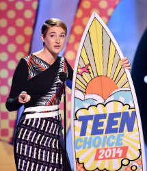 Shailene Woodley - 2014 Teen Choice Awards, Los Angeles August 10, 2014 - 363xHQ Bds7Rab1