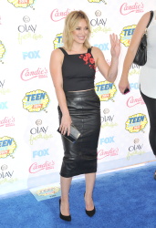 Hilary Duff - At the FOX's 2014 Teen Choice Awards in Los Angeles, August 10, 2014 - 158xHQ JEZi6LMt