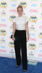 Debby Ryan - FOX's 2014 Teen Choice Awards at The Shrine Auditorium in Los Angeles, California - August 10, 2014 - 98xHQ JcT3RZ8y