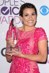 Lea Michele - 2013 People's Choice Awards at the Nokia Theatre in Los Angeles, California - January 9, 2013 - 339xHQ Jwf9XPbY