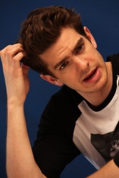 Andrew Garfield - Andrew Garfield - The Amazing Spider-Man press conference portraits by Herve Tropea (Cancun, April 16, 2012) - 7xHQ Jy2i6yQZ