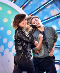 Demi Lovato and Cher Lloyd - Performing Really Don't Care at the Teen Choice Awards. August 10, 2014 - 45xHQ KNIzEa9t