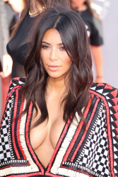 Kim Kardashian - 2014 MTV Video Music Awards in Los Angeles, August 24, 2014 - 90xHQ NLaYfxdM