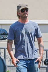 Josh Holloway - Stops by Gelson’s Market in West Hollywood, August 8, 2014 - 6xHQ Ptyyspcz