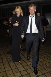Charlize Theron and Sean Penn - seen leaving Royal Festival Hall. London - February 16, 2015 (153xHQ) QIDUmc2j