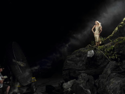 Adrien Brody - Jack Black, Peter Jackson, Naomi Watts, Adrien Brody - промо стиль и постеры к фильму "King Kong (Кинг Конг)", 2005 (177хHQ) R6SsCokx