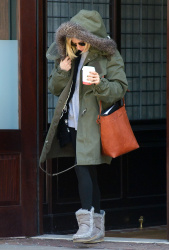 Sienna Miller - Out and about in New York City - February 11, 2015 (30xHQ) RRr3qBNa
