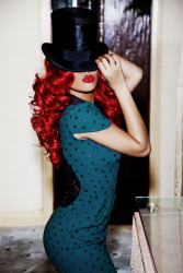 Rihanna - Ellen von Unwerth Photoshoot 2011 for Glamour - 9xHQ S1UtZje0