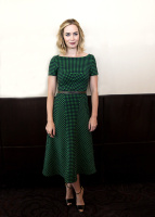 Эмили Блант (Emily Blunt) Press Conference for The Girl On the Train at the Mandarin Oriental Hotel, 25.09.2016 (26xHQ) ScvPgO44