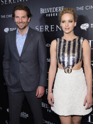 Jennifer Lawrence и Bradley Cooper - Attends a screening of 'Serena' hosted by Magnolia Pictures and The Cinema Society with Dior Beauty, Нью-Йорк, 21 марта 2015 (449xHQ) SxUDMsZ1