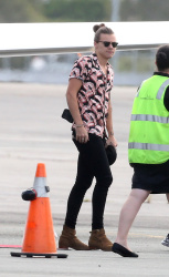 Harry Styles, Niall Horan and Liam Payne - Arriving in Brisbane, Australia - February 11, 2015 - 17xHQ T7JYTtoL