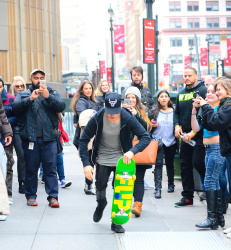 Justin Bieber - Skating in New York City (2014.12.28) - 41xHQ Tu8CKT49