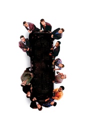 Al Pacino, Ellen Barkin, Matt Damon, Eddie Izzard, Vincent Cassel, Andy Garcia, Brad Pitt, Steven Soderbergh, George Clooney - Промо стиль и постеры к фильму "Ocean's Thirteen (Тринадцать друзей Оушена)", 2007 (63xHQ) UZyR1BpK