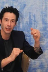 Keanu Reeves - Keanu Reeves - Vera Anderson portraits for The Matrix Revolutions (Beverly Hills, October 26,2003) - 19xHQ V3HBc87y
