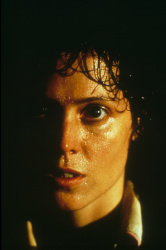 Ian Holm, Sigourney Weaver - постеры и промо стиль к фильму "Alien (Чужой)", 1979 (70хHQ) W2rxRwrV