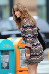 Jennifer Lopez - On the set of The Back-Up Plan in NYC (16.07.2009) - 120xHQ WZbdnQz1
